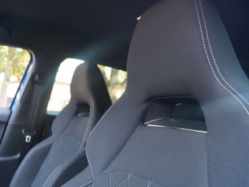Skoda Karoq Sportline 2.0 TSI AWD 190 KM &ndash; Potwierdzenie pozycji